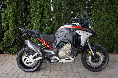 Ducati Multistrada V4S Rally Travel Adventure}