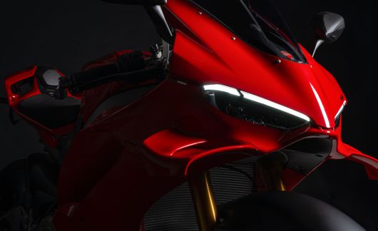 Nová Panigale V4 Nová Panigale V4