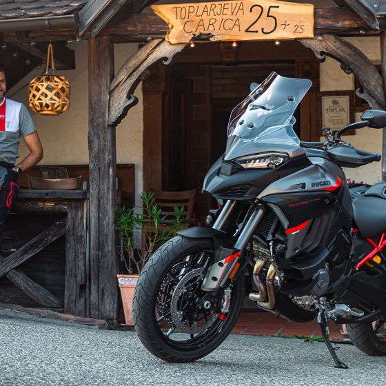 Multistrada V4 S Grand Tour