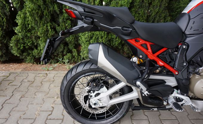 Ducati Multistrada V4S Rally Travel Adventure