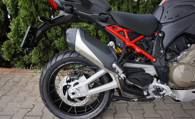 Ducati Multistrada V4S Rally Travel Adventure