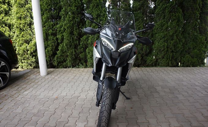 Ducati Multistrada V4S Rally Travel Adventure