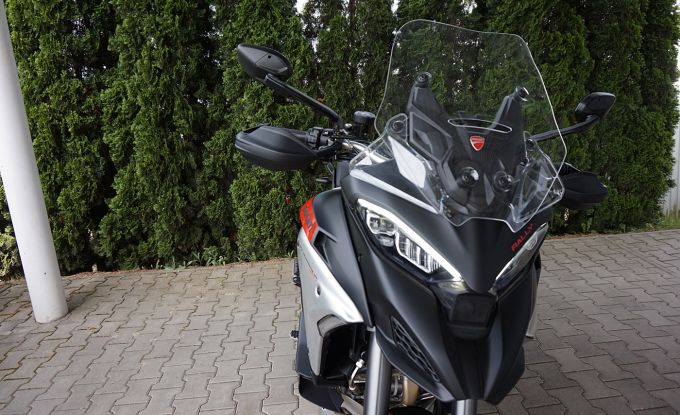Ducati Multistrada V4S Rally Travel Adventure