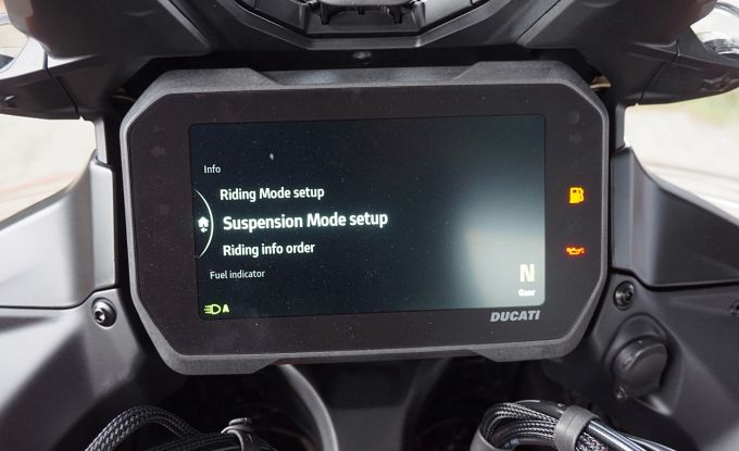 Ducati Multistrada V4S Radar / Day