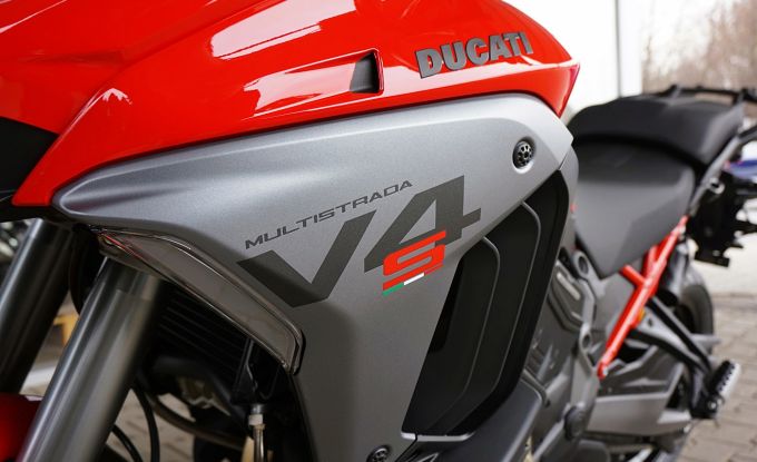 Ducati Multistrada V4S Radar / Day