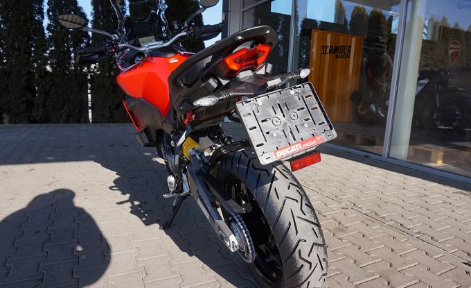 Ducati Multistrada V2S / Day