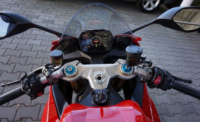 Ducati Panigale V2S