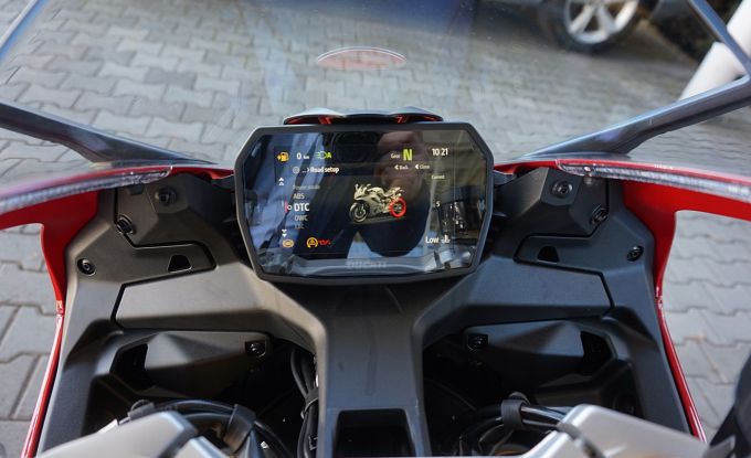 Ducati Panigale V2S