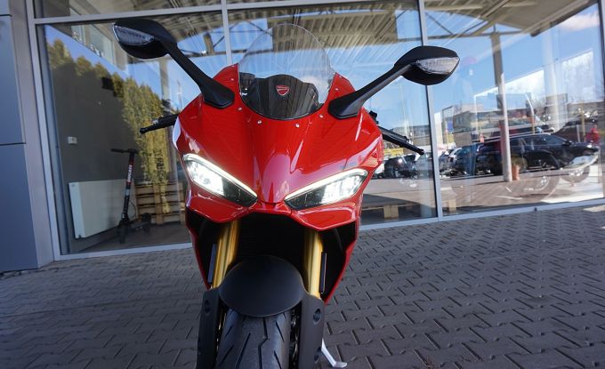 Ducati Panigale V2S