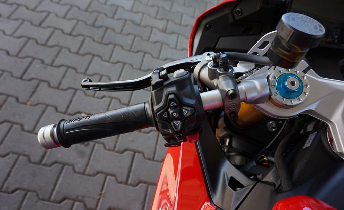 Ducati Panigale V2S