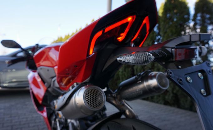 Ducati Panigale V2S