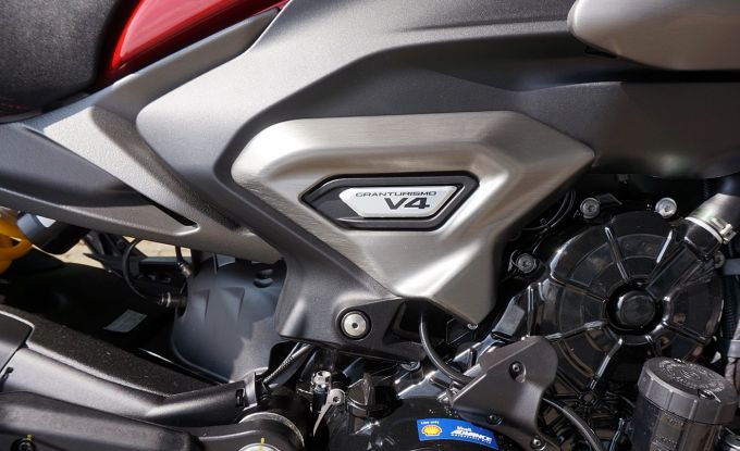 Ducati XDiavel V4