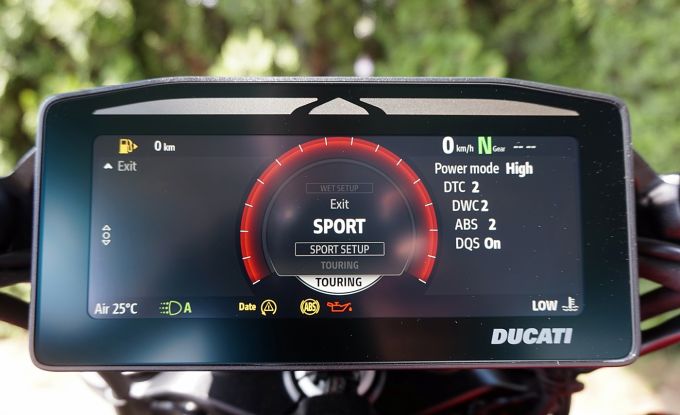 Ducati XDiavel V4