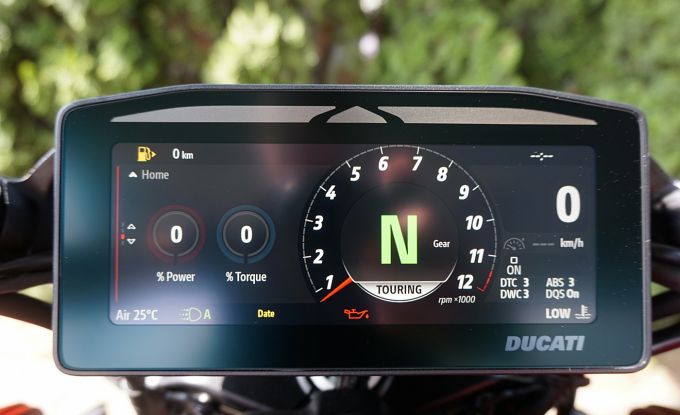 Ducati XDiavel V4