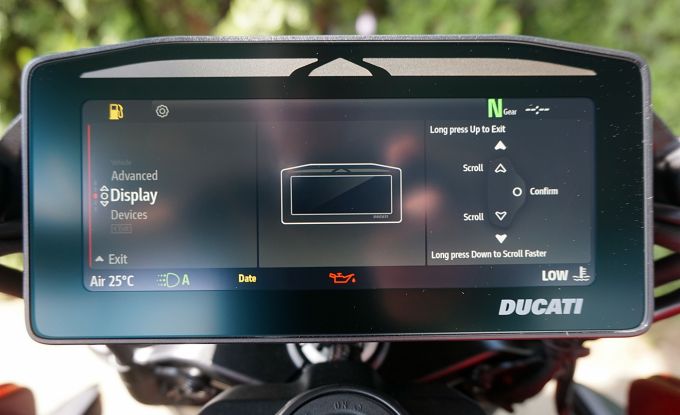 Ducati XDiavel V4