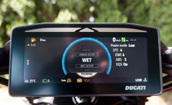 Ducati XDiavel V4