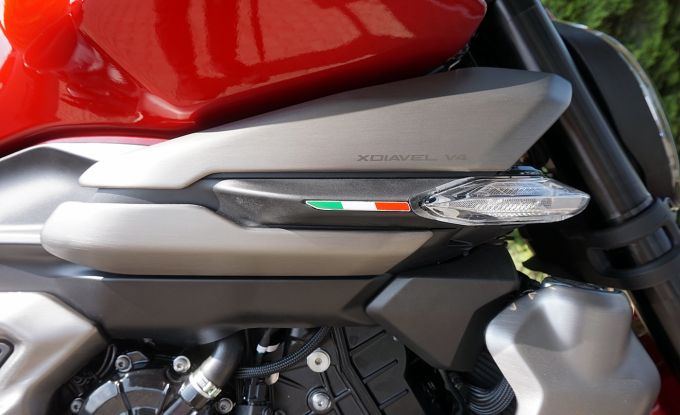 Ducati XDiavel V4