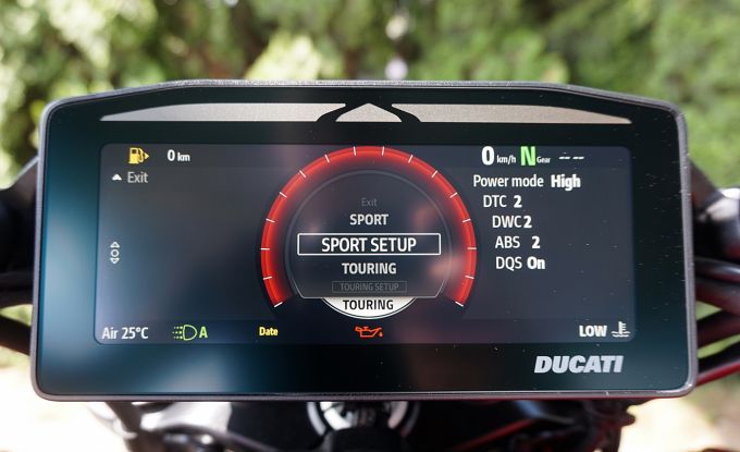 Ducati XDiavel V4