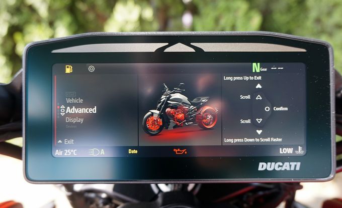 Ducati XDiavel V4