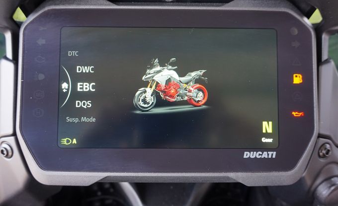Ducati Multistrada V4 Pikes Peak 2025