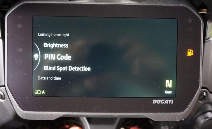 Ducati Multistrada V4S Radar