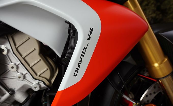 Ducati Diavel V4 RS
