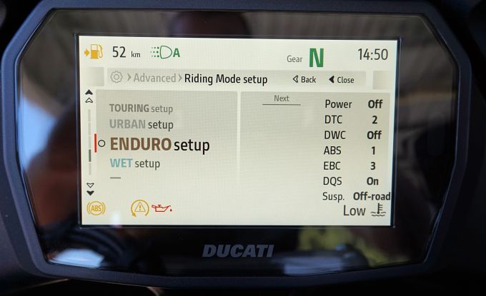 Ducati Multistrada V2S Travel
