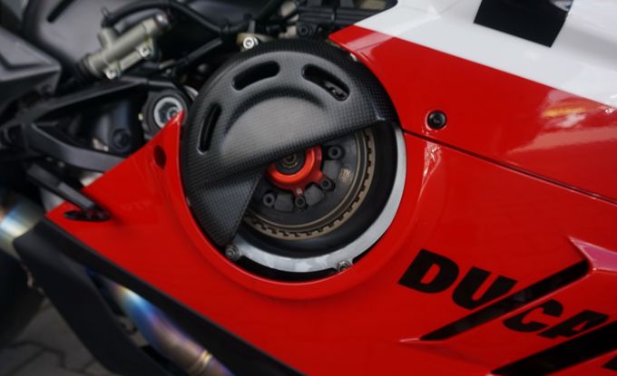 Ducati Panigale V4 R
