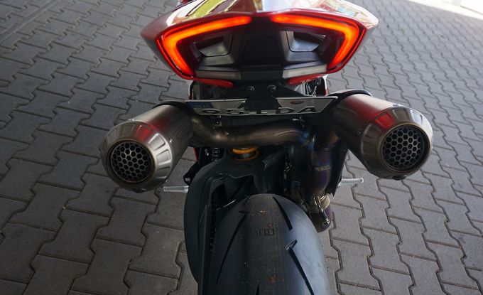 Ducati Panigale V4 R