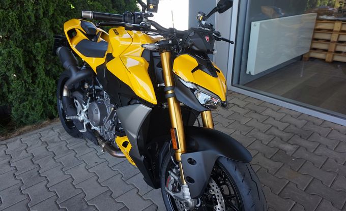 Ducati Streetfighter V2S Yellov + Termignoni