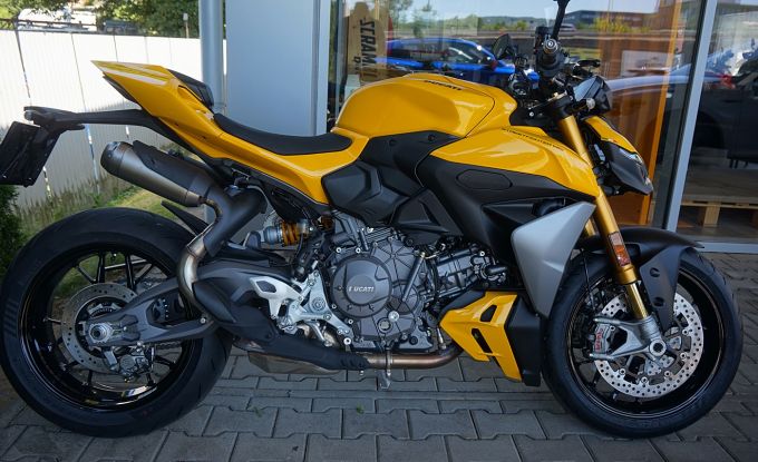 Ducati Streetfighter V2S Yellov + Termignoni