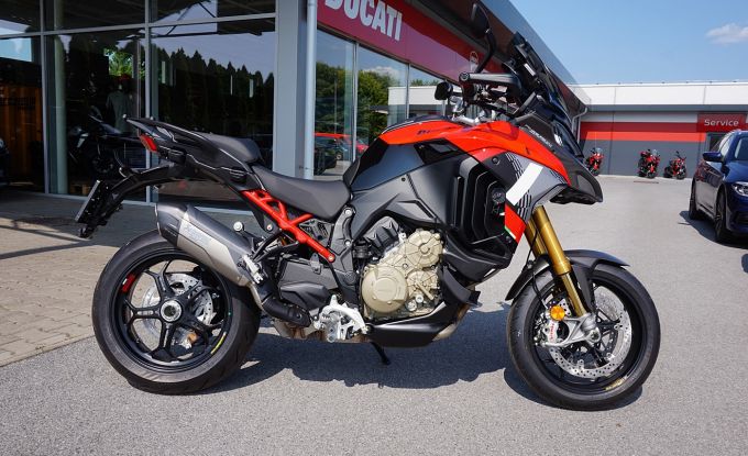 Ducati Multistrada V4 Pikes Peak