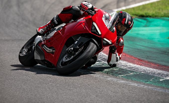 Panigale V2