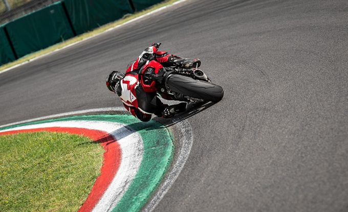 Panigale V2