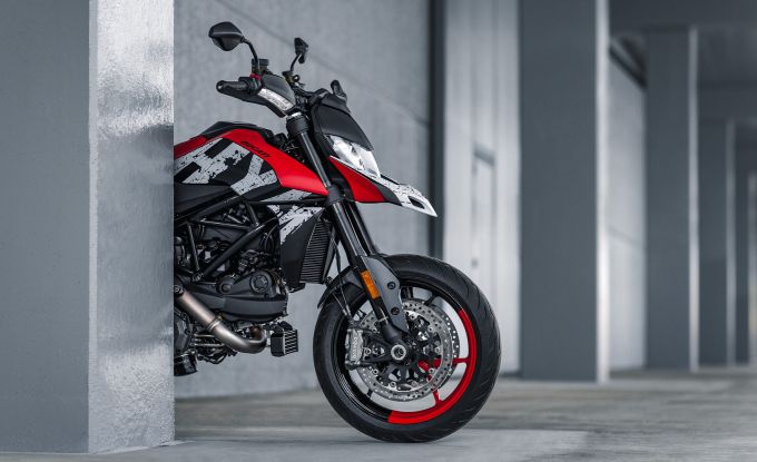 Hypermotard 950 RVE