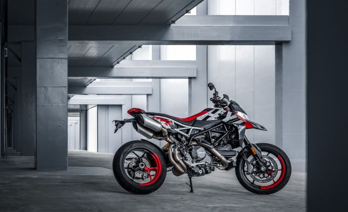 Hypermotard 950 RVE