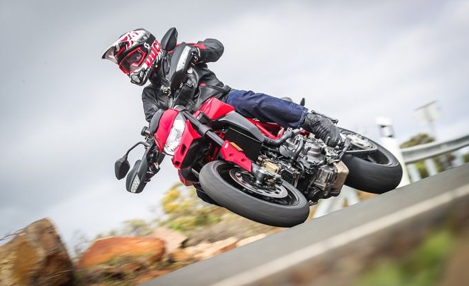 Hypermotard 950