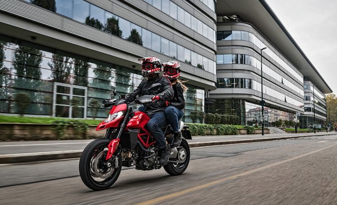 Hypermotard 950