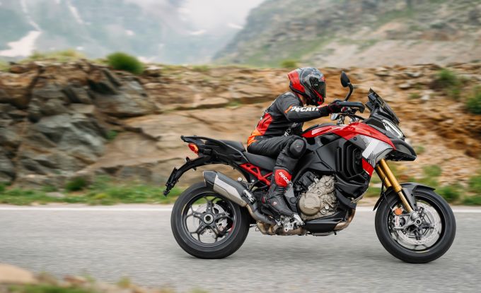 Multistrada V4 PIKES PEAK