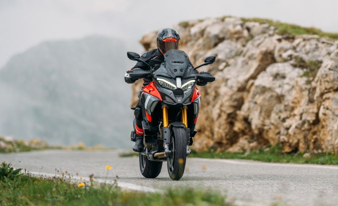 Multistrada V4 PIKES PEAK