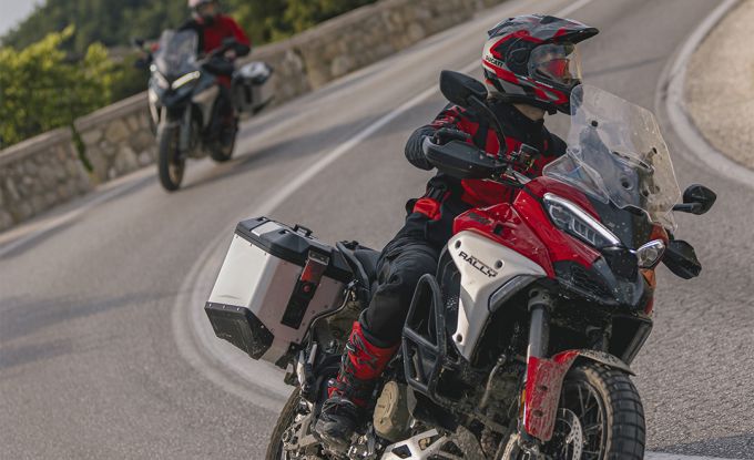 Multistrada V4 Rally