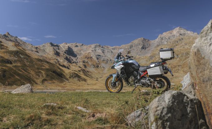 Multistrada V4 Rally